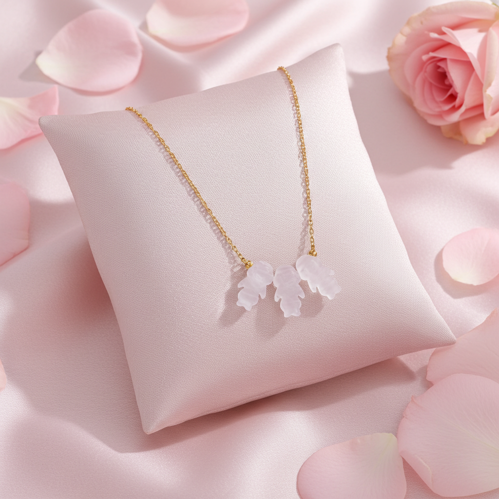 THREE GIRLS NACAR NECKLACE