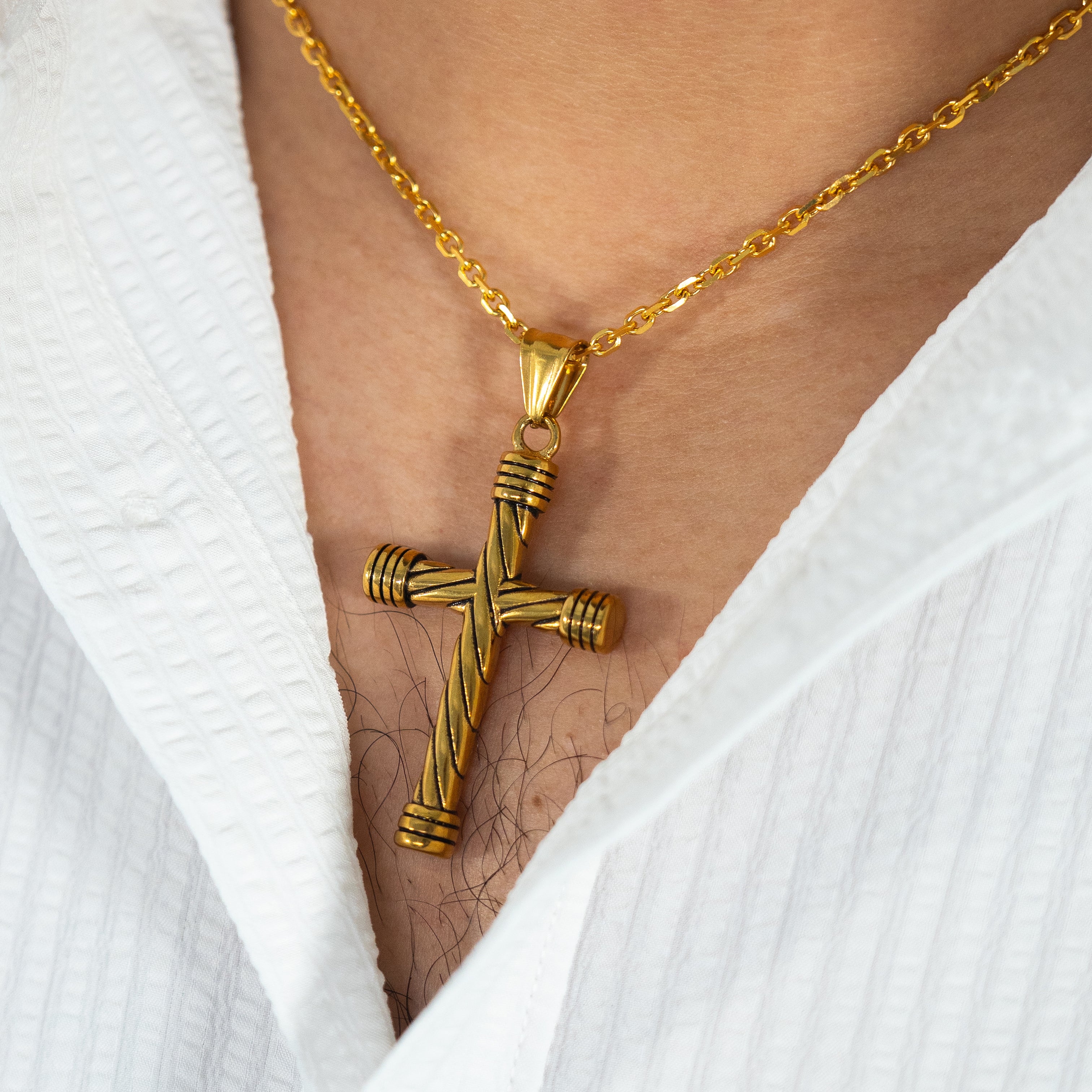 MARVIN CROSS MEN'S NECKLACE