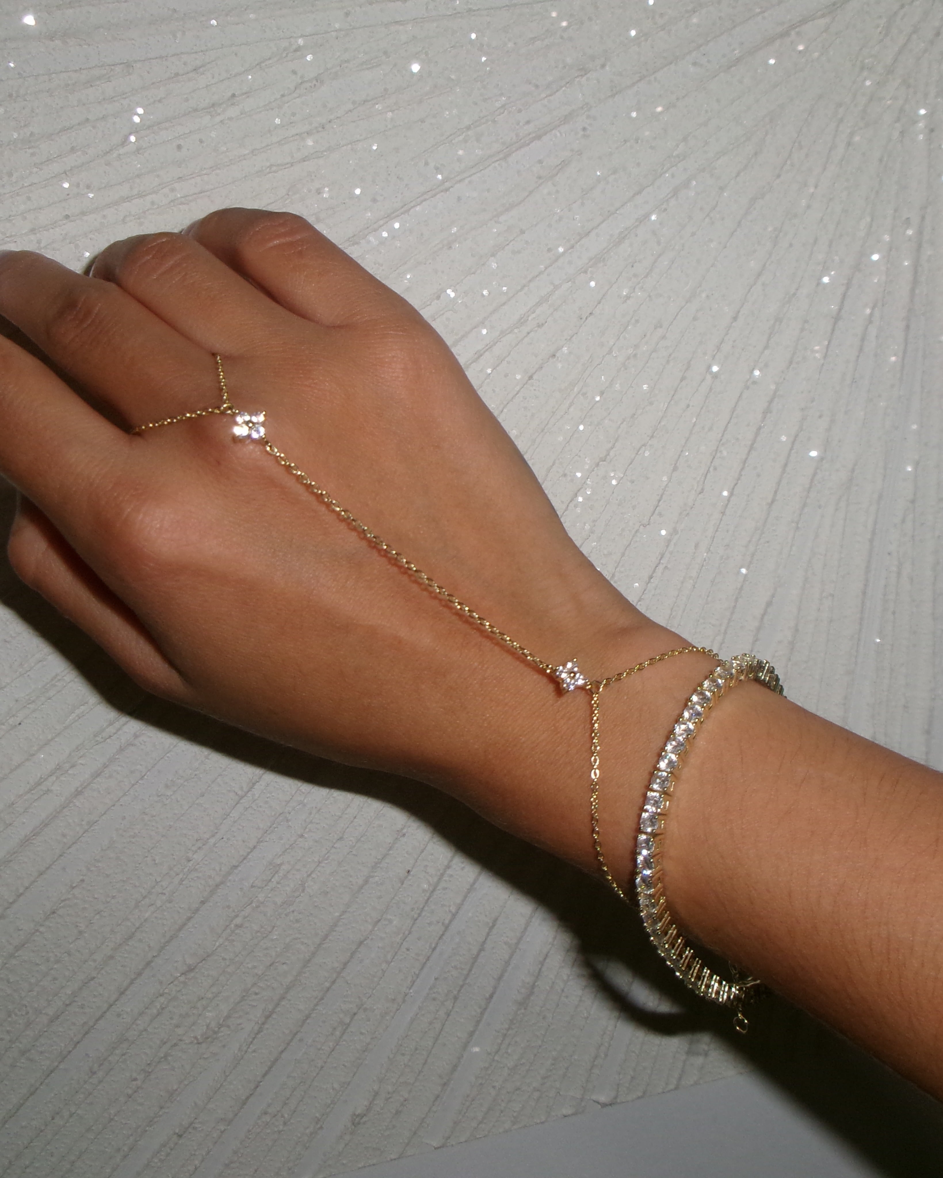 APOLI HAND CHAIN