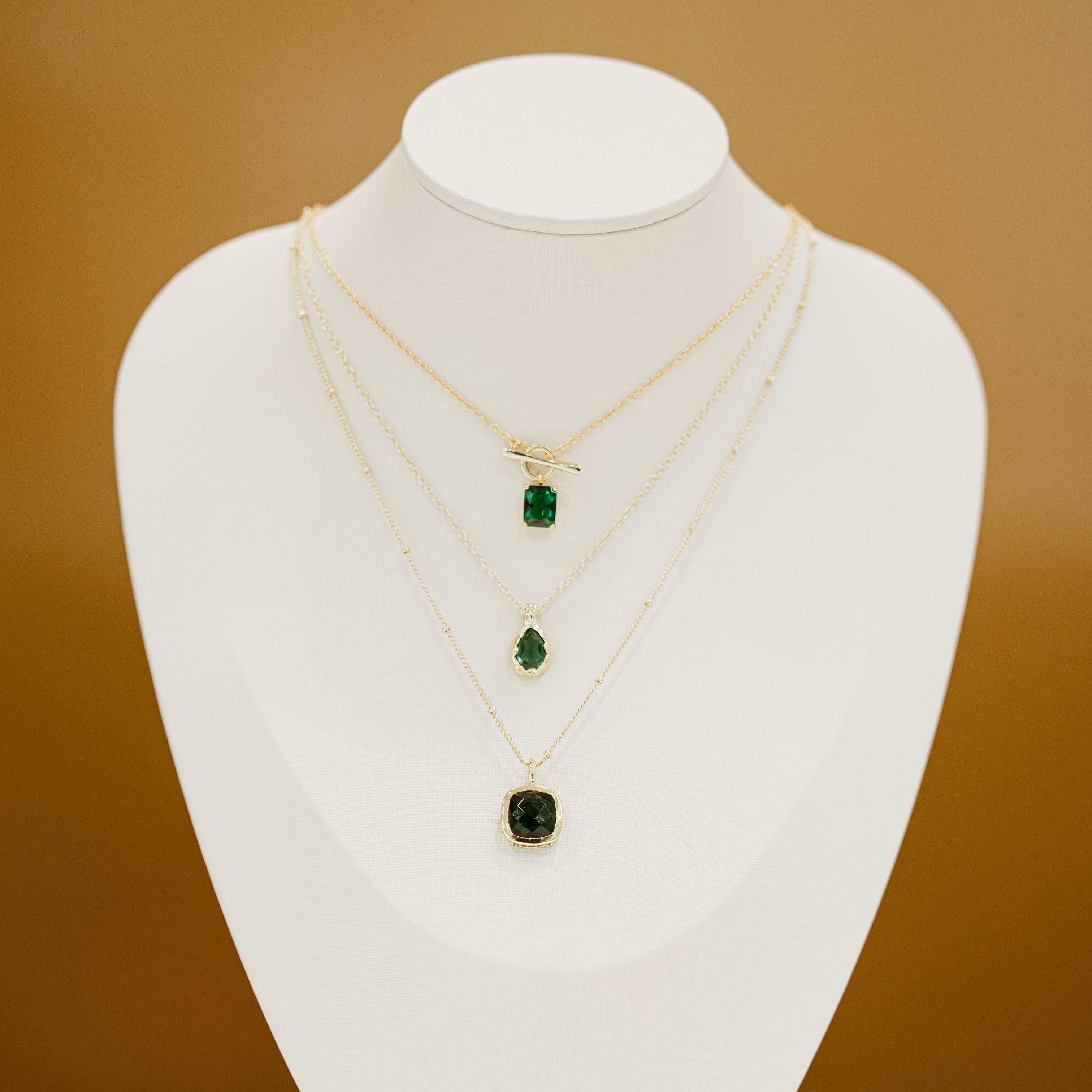 AMELIA NECKLACE