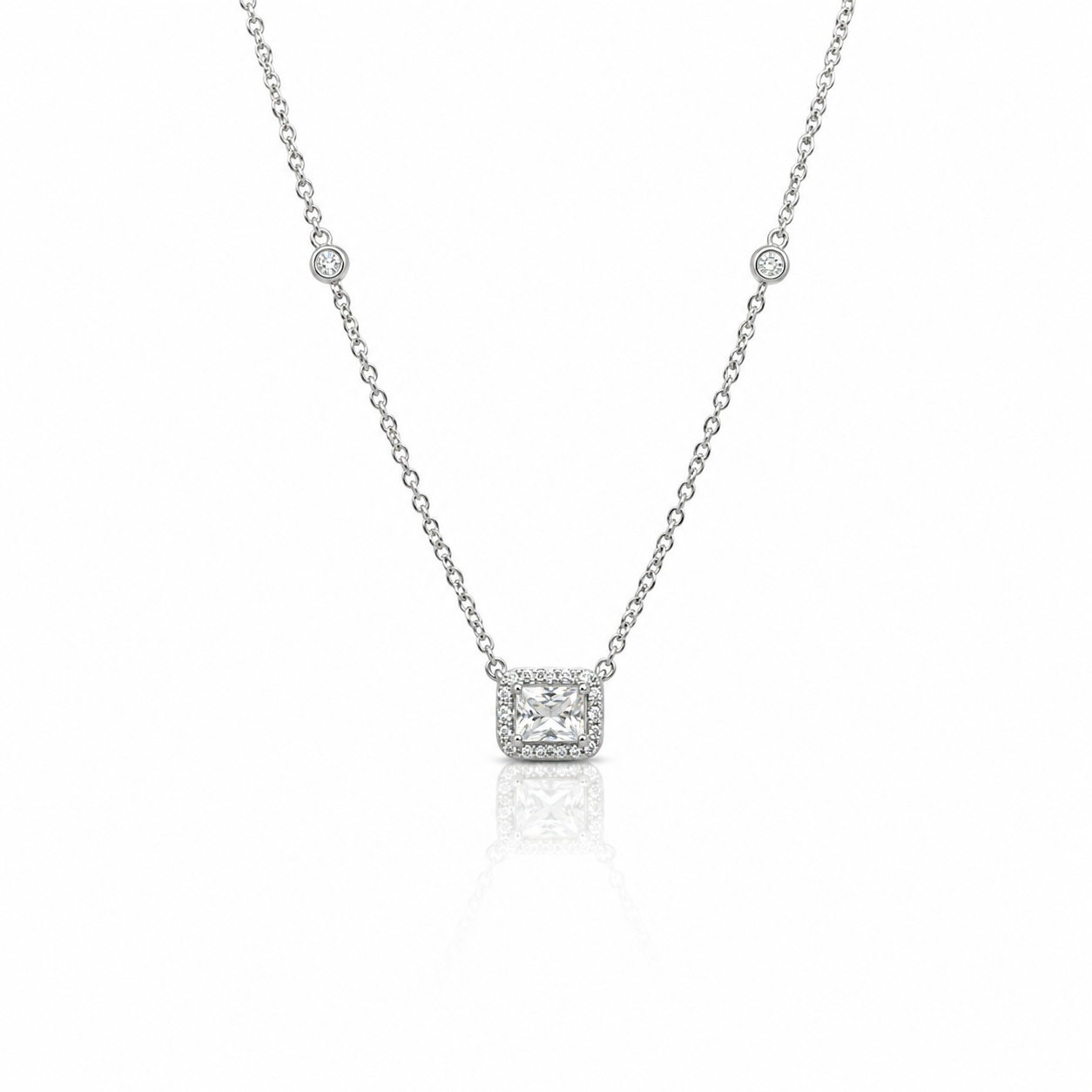 CUTIE NECKLACE