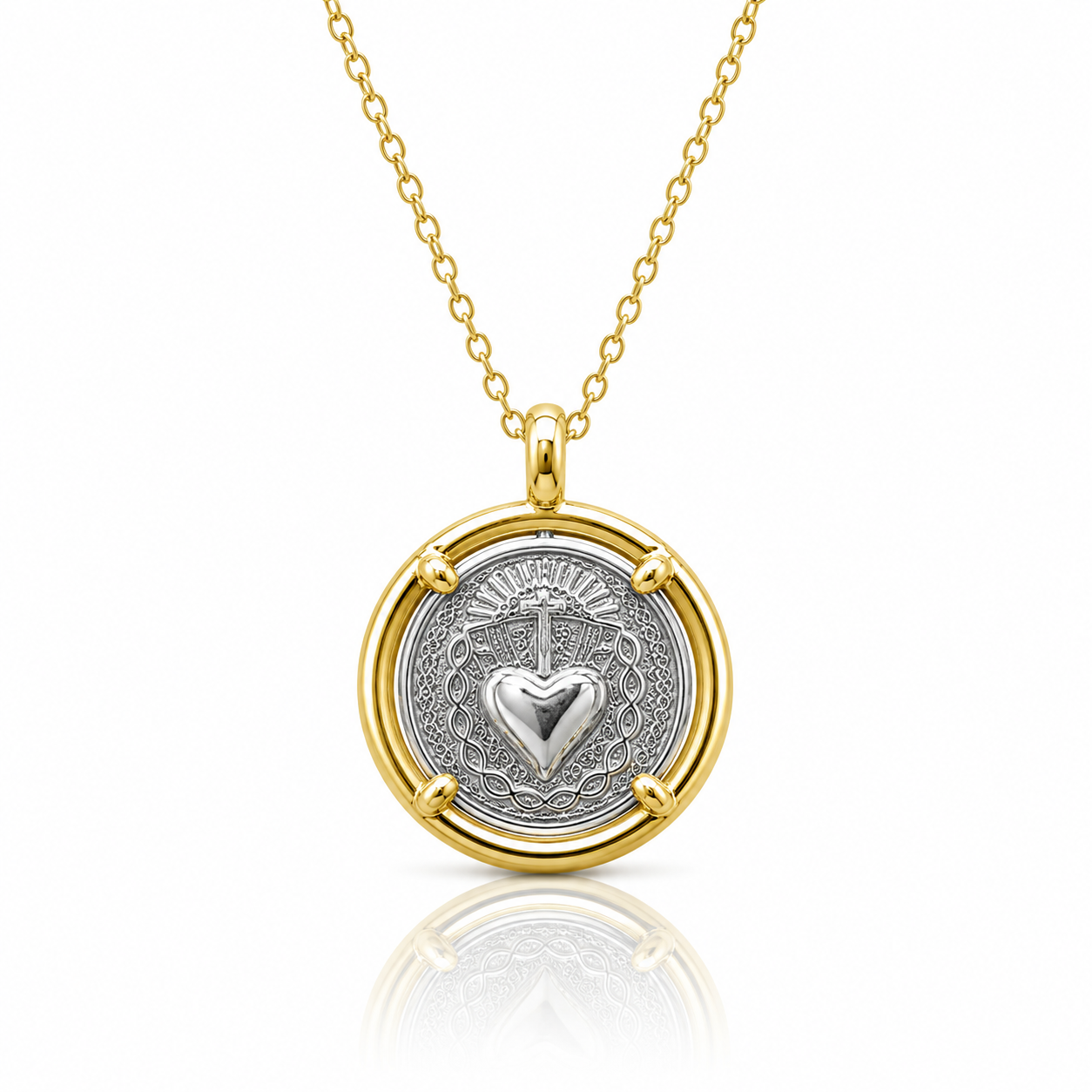 MEDALLION NECKLACE