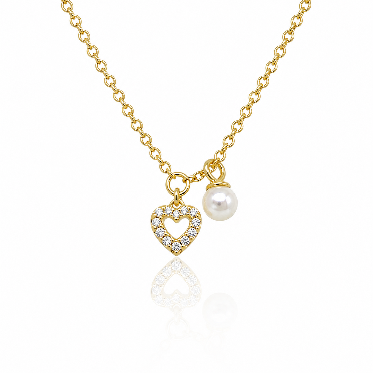 PEARTLY NECKLACE