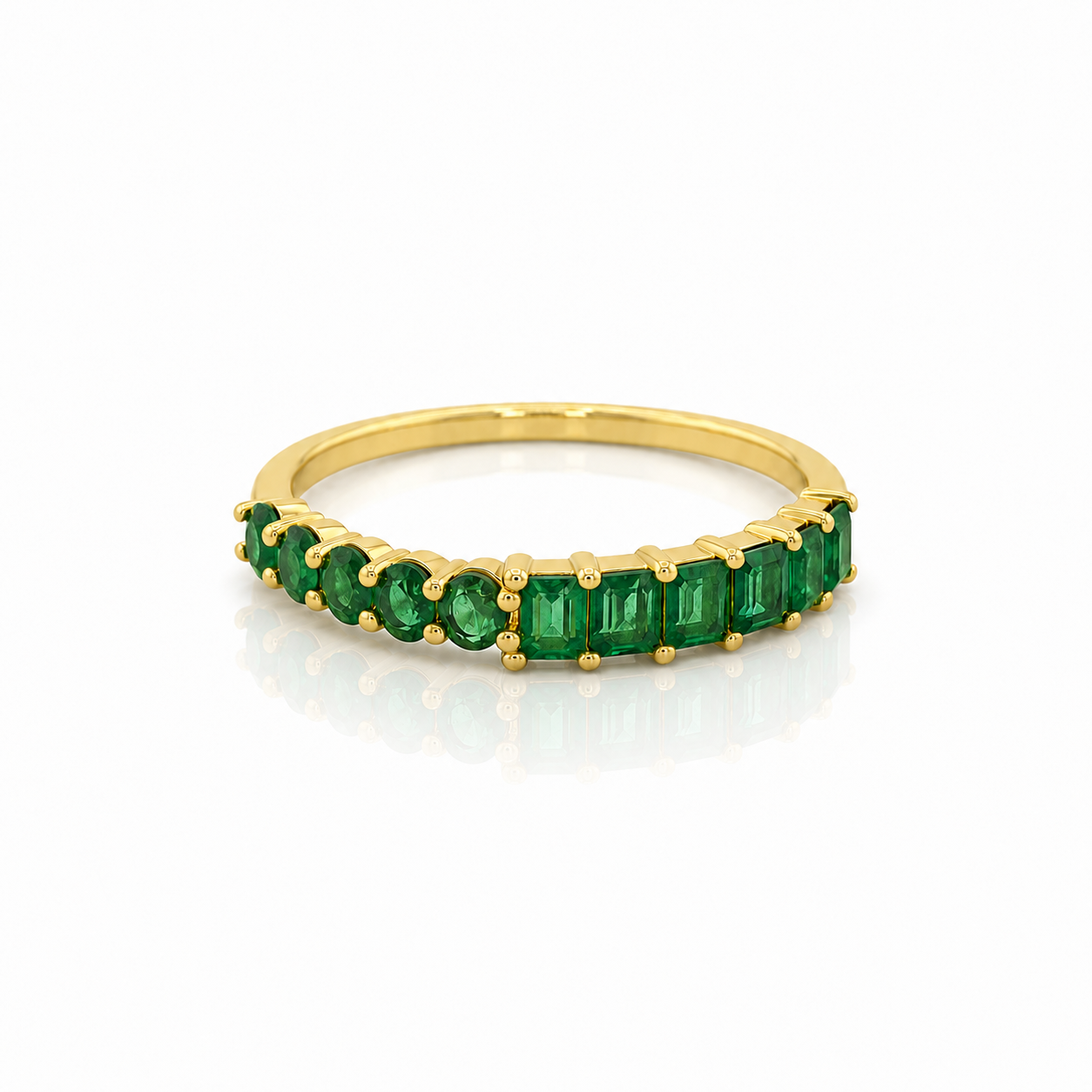 KIARA RING