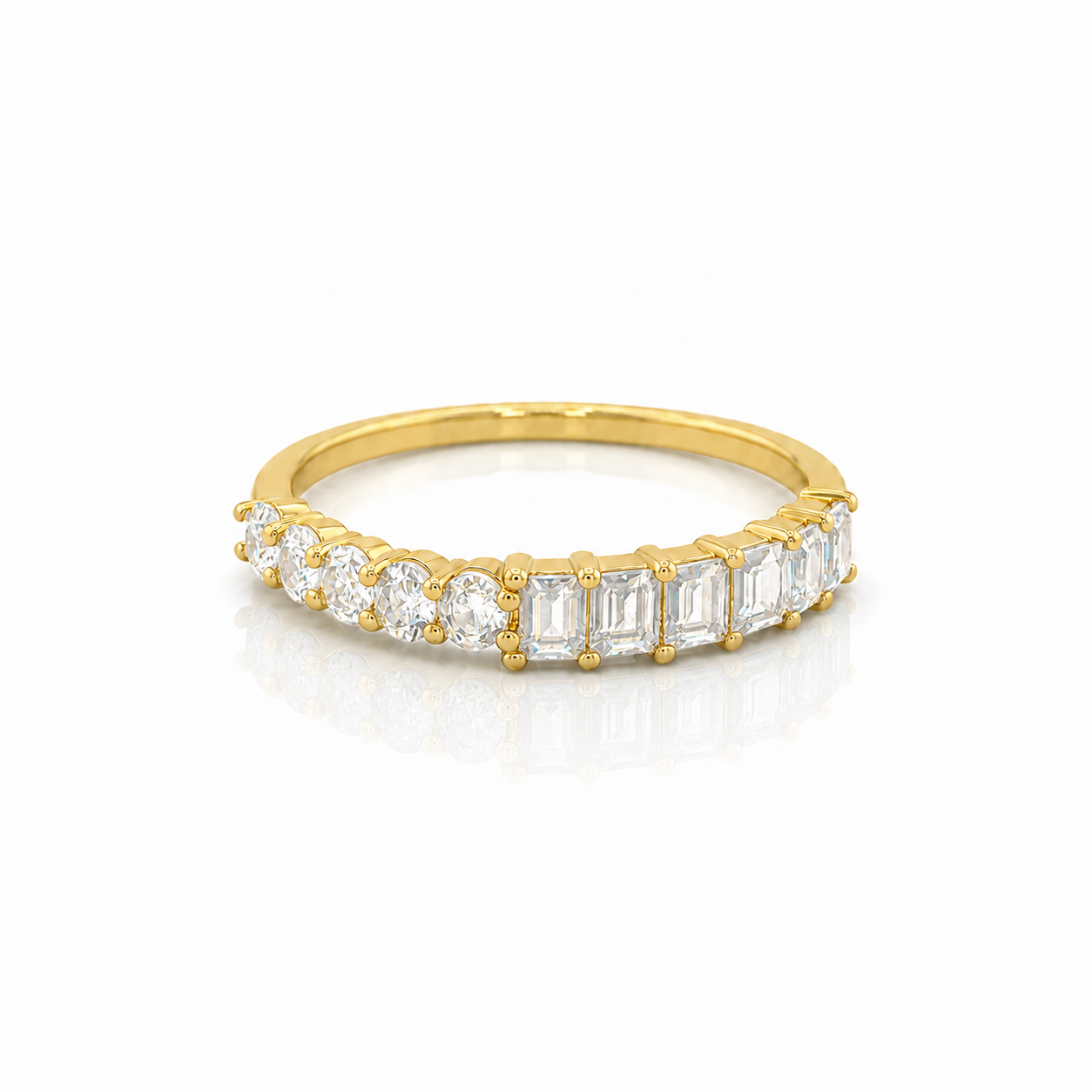 KIARA RING