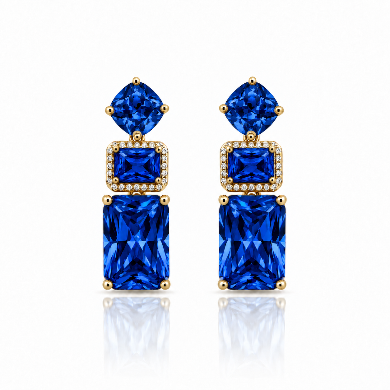 QUEEN EARRINGS