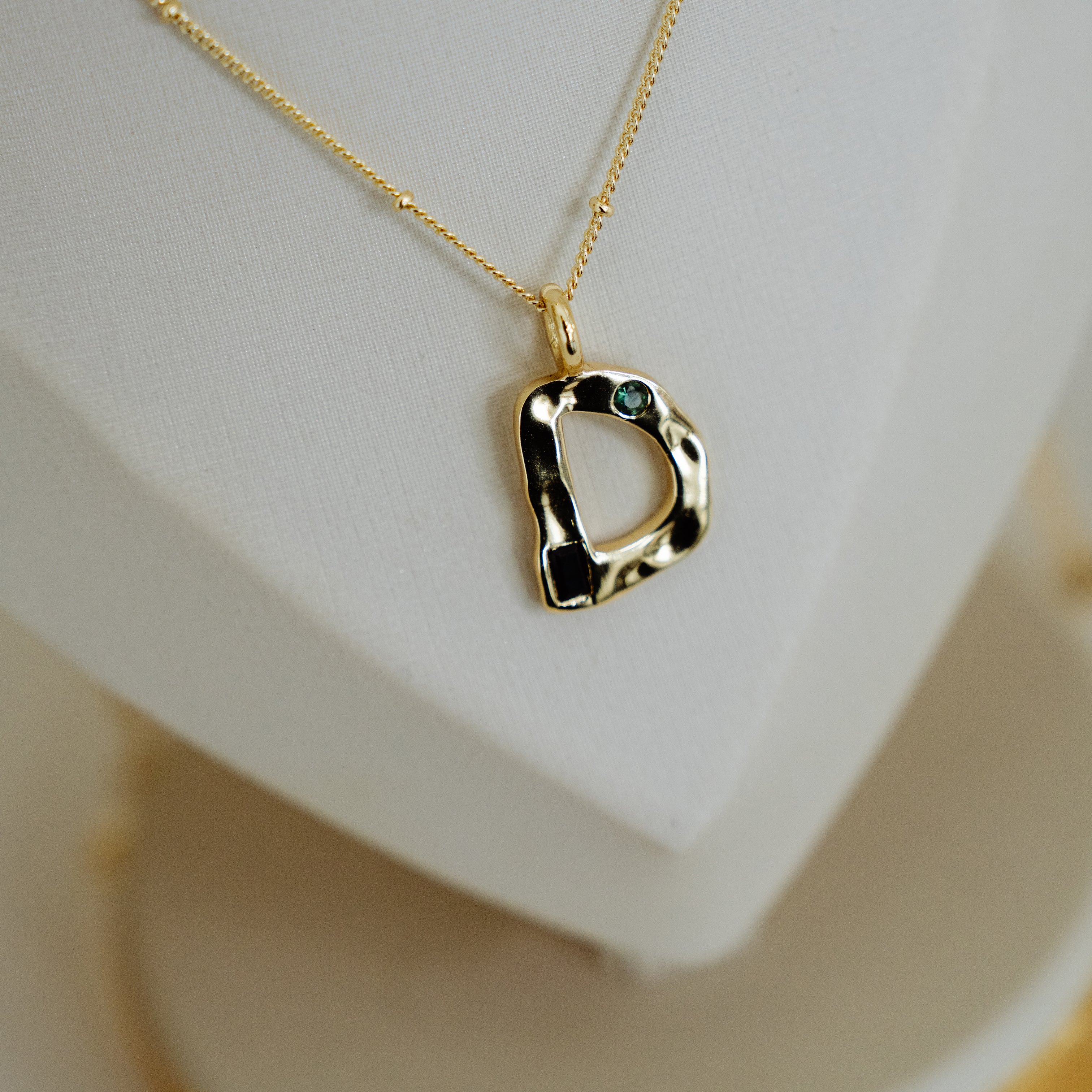 LIMA INITIAL NECKLACE