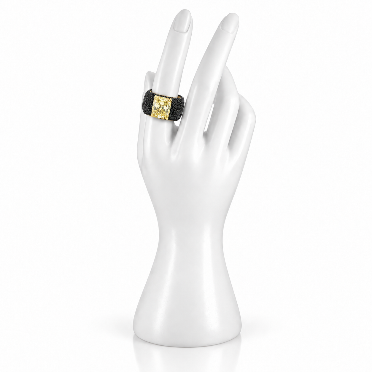 LACHAI RING