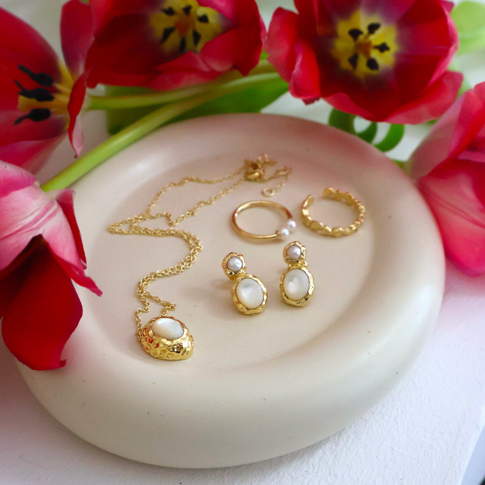 JEANI EARRINGS