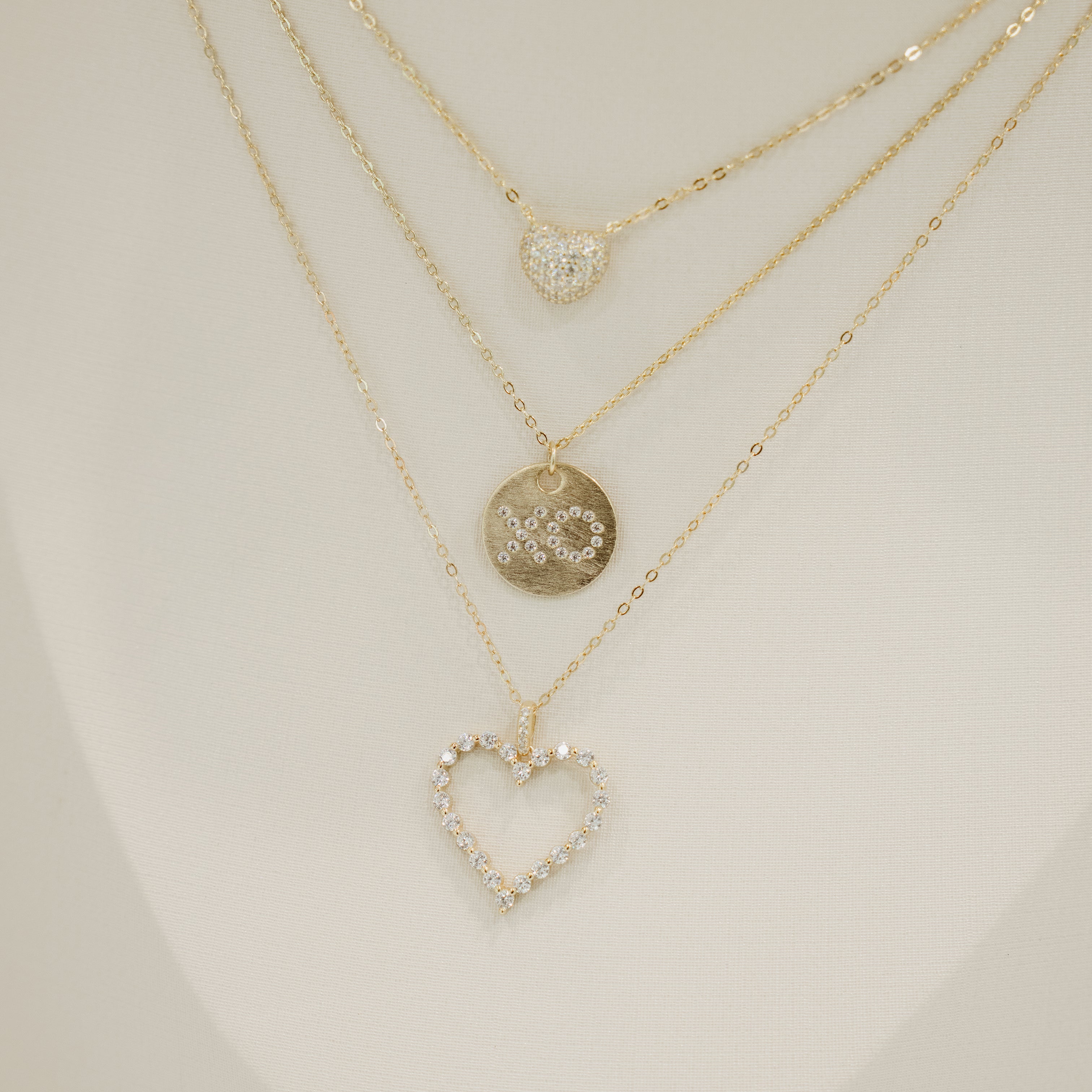 XO NECKLACE
