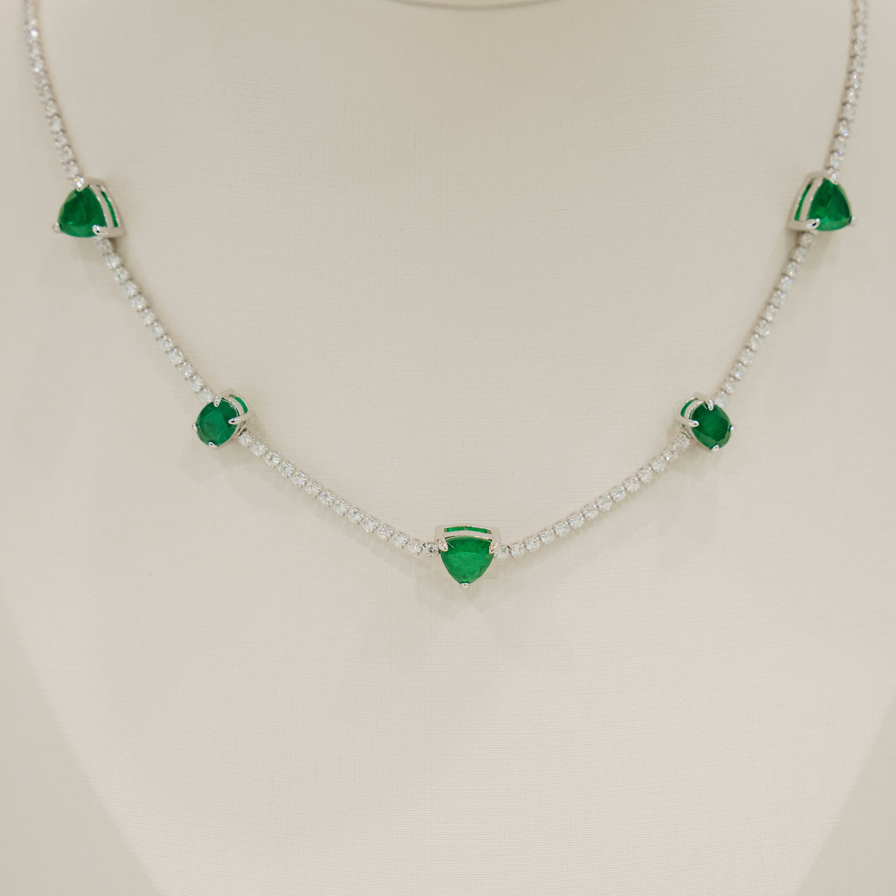 ZACHARIA NECKLACE