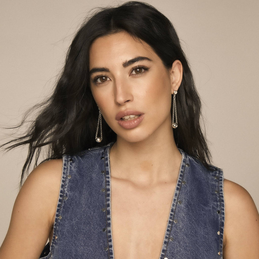 DELICATE EARRINGS