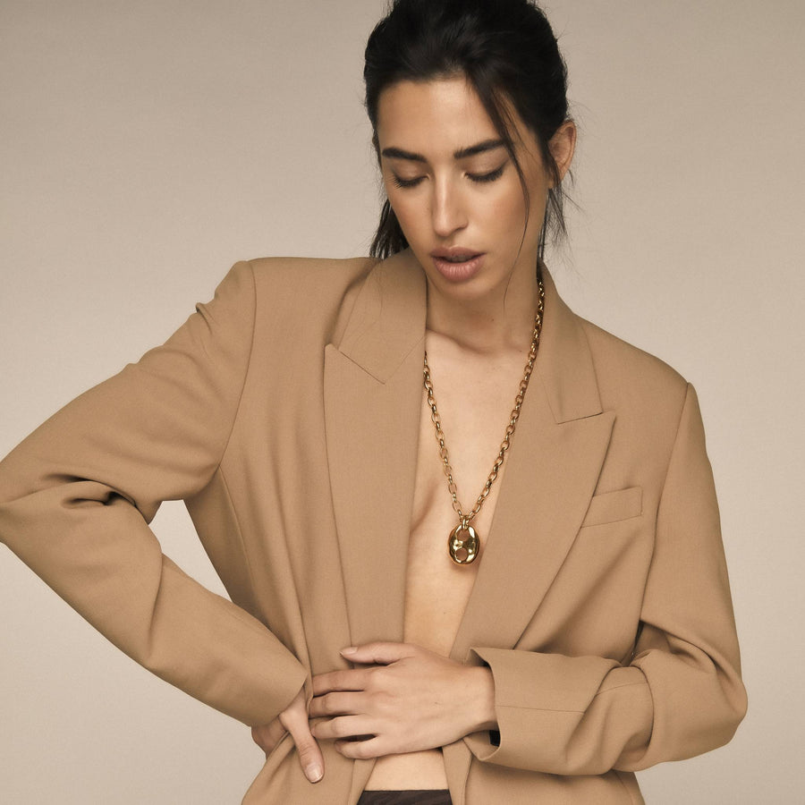 MIUST NECKLACE